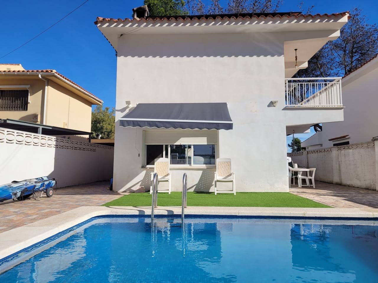 4 soverom Villa til salgs i Benicassim med svømmebasseng - € 549 000 (Ref: 9956155)