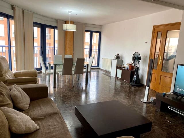 4 soveværelse Lejlighed til salg i Sur, Castelló de la Plana - € 315.000 (Ref: 9956156)