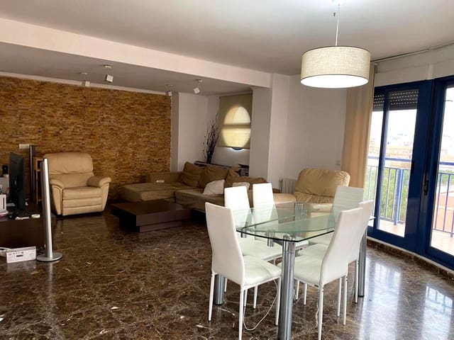 4 soveværelse Lejlighed til salg i Sur, Castelló de la Plana - € 315.000 (Ref: 9956156)