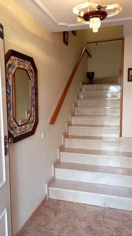 5 quarto Moradia para venda em Vila-real com garagem - 370 000 € (Ref: 9956157)