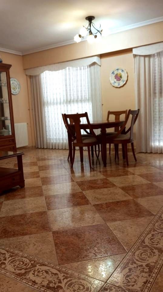 5 quarto Moradia para venda em Vila-real com garagem - 370 000 € (Ref: 9956157)