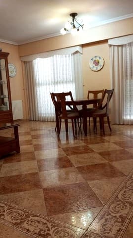 5 quarto Moradia para venda em Vila-real com garagem - 370 000 € (Ref: 9956157)