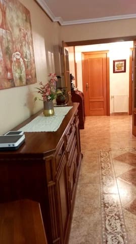 5 quarto Moradia para venda em Vila-real com garagem - 370 000 € (Ref: 9956157)