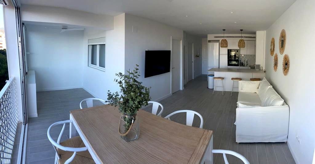 2 slaapkamer Flat te koop in Benicassim met zwembad - € 310.000 (Ref: 9956158)