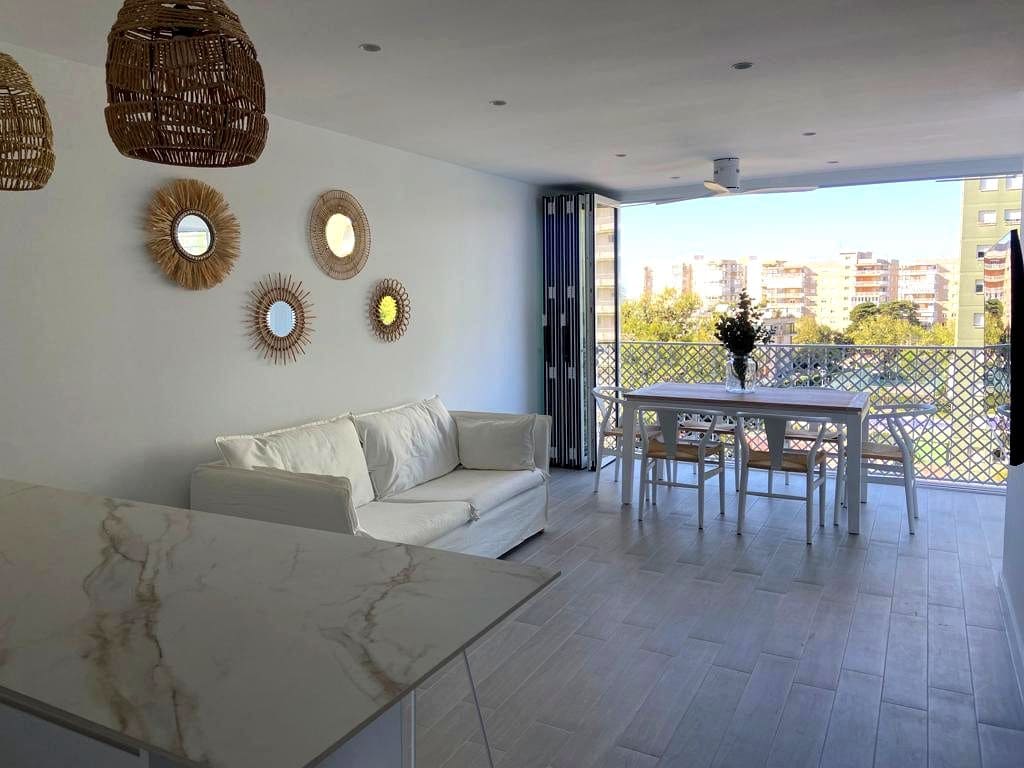 2 slaapkamer Flat te koop in Benicassim met zwembad - € 310.000 (Ref: 9956158)
