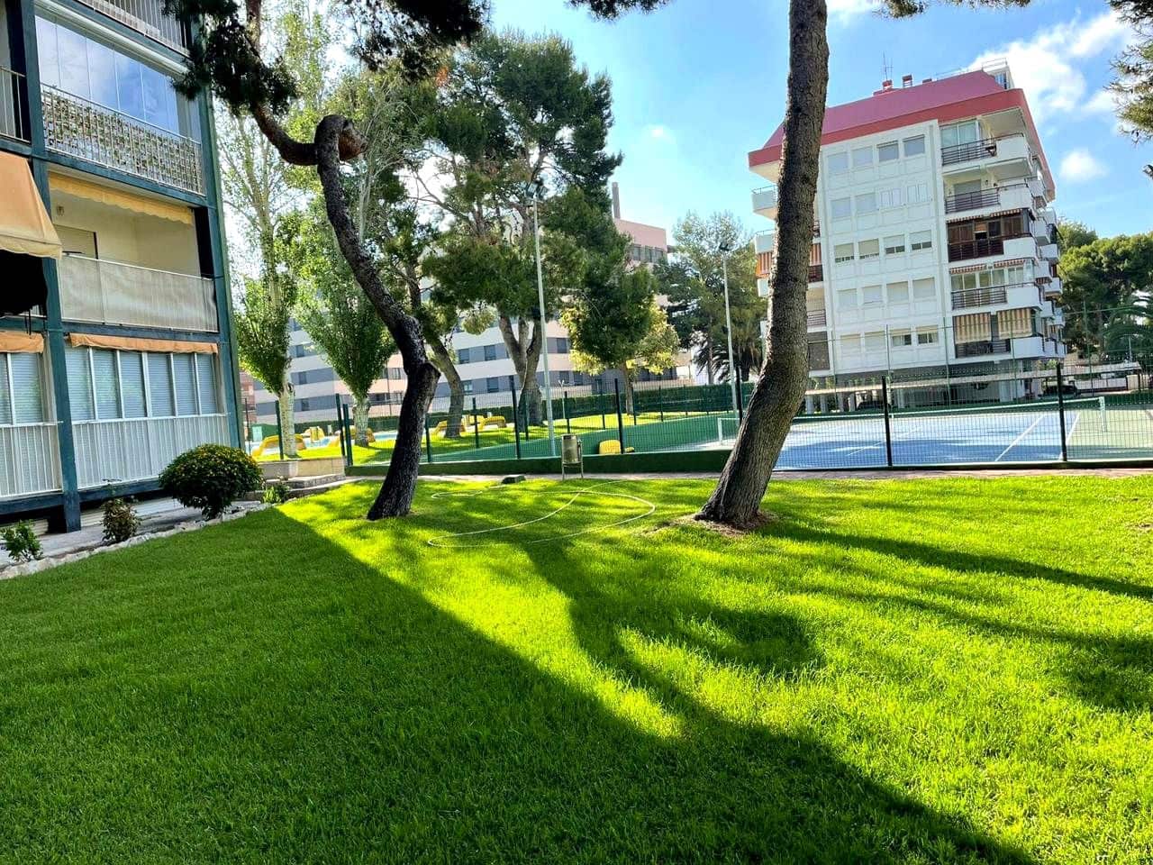 2 slaapkamer Flat te koop in Benicassim met zwembad - € 310.000 (Ref: 9956158)