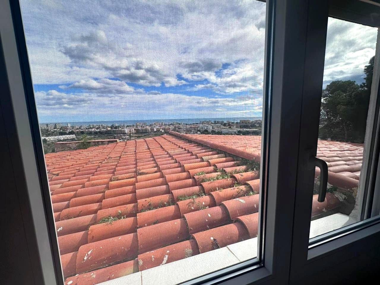 3 soverom Villa til salgs i Benicassim med garasje - € 299 000 (Ref: 9956161)