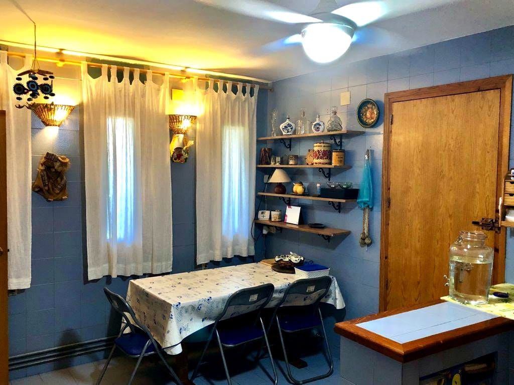4 sypialnia Willa na sprzedaż w L'Alcora z basenem garażem - 390 000 € (Ref: 9956163)