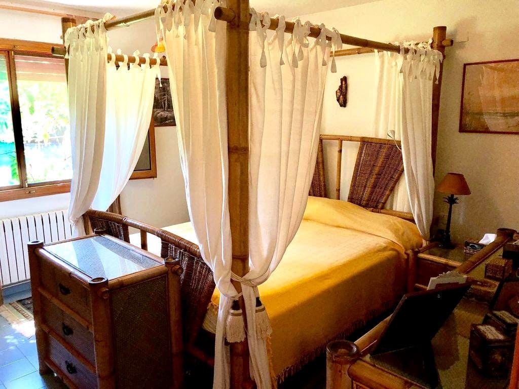 4 sypialnia Willa na sprzedaż w L'Alcora z basenem garażem - 390 000 € (Ref: 9956163)