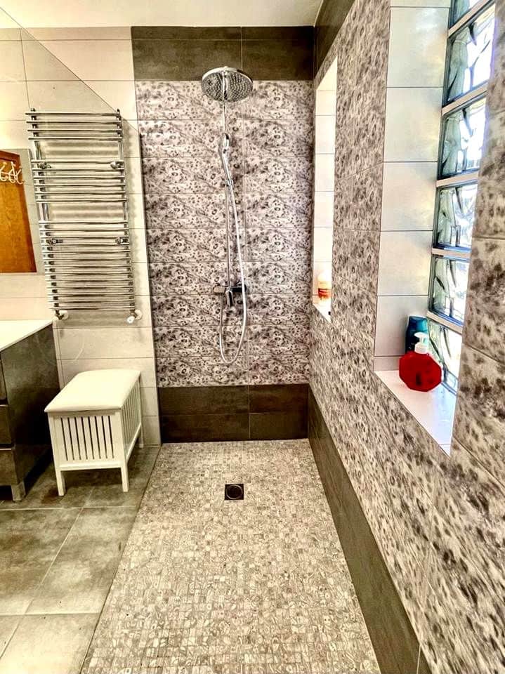 4 sypialnia Willa na sprzedaż w L'Alcora z basenem garażem - 390 000 € (Ref: 9956163)