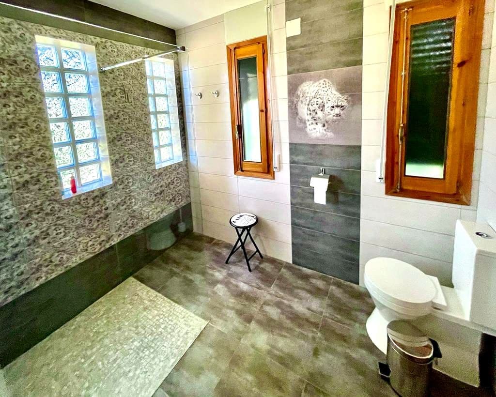 4 sypialnia Willa na sprzedaż w L'Alcora z basenem garażem - 390 000 € (Ref: 9956163)