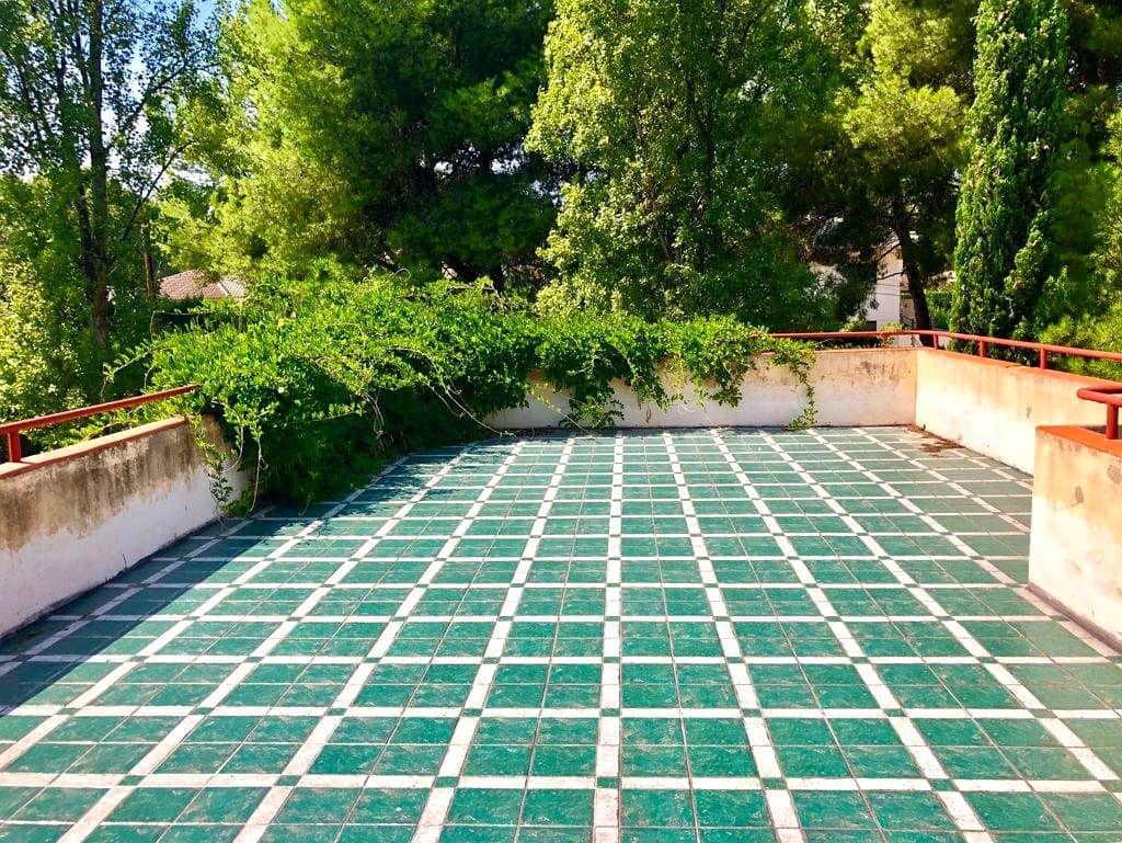 4 sypialnia Willa na sprzedaż w L'Alcora z basenem garażem - 390 000 € (Ref: 9956163)