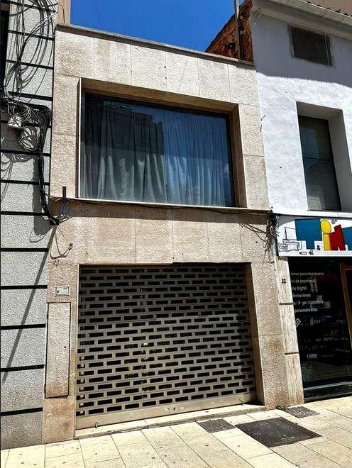 4 Zimmer Villa zu verkaufen in Castello de la Plana - 260.000 € (Ref: 9956165)