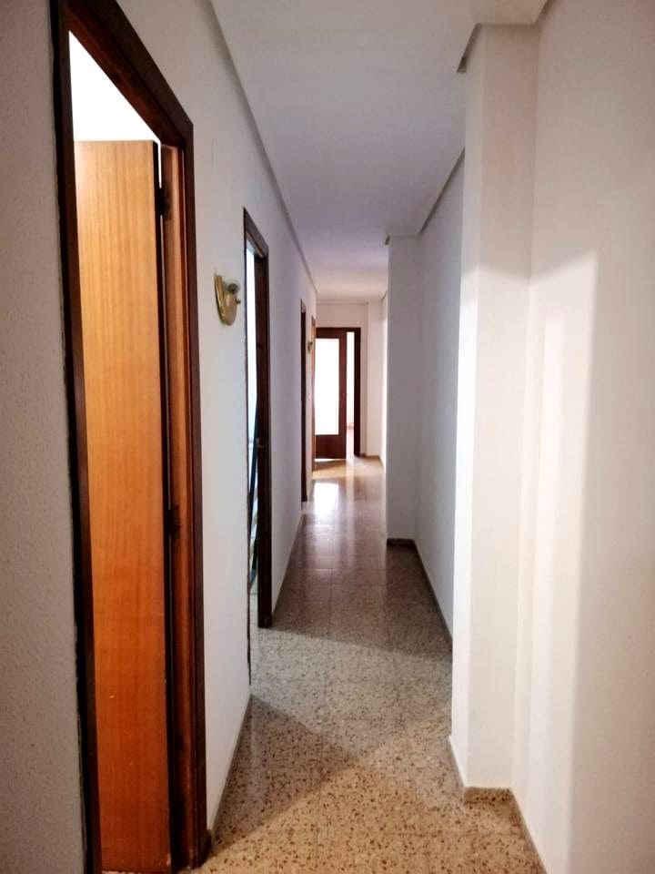 4 bedroom Flat for sale in Castello de la Plana - € 169,000 (Ref: 9956169)