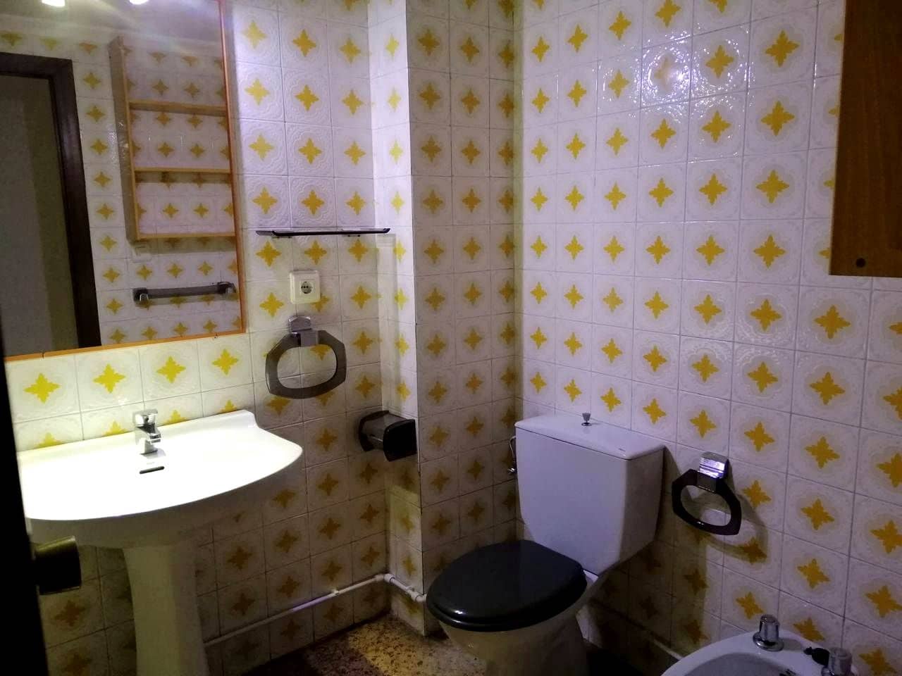 4 bedroom Flat for sale in Castello de la Plana - € 169,000 (Ref: 9956169)