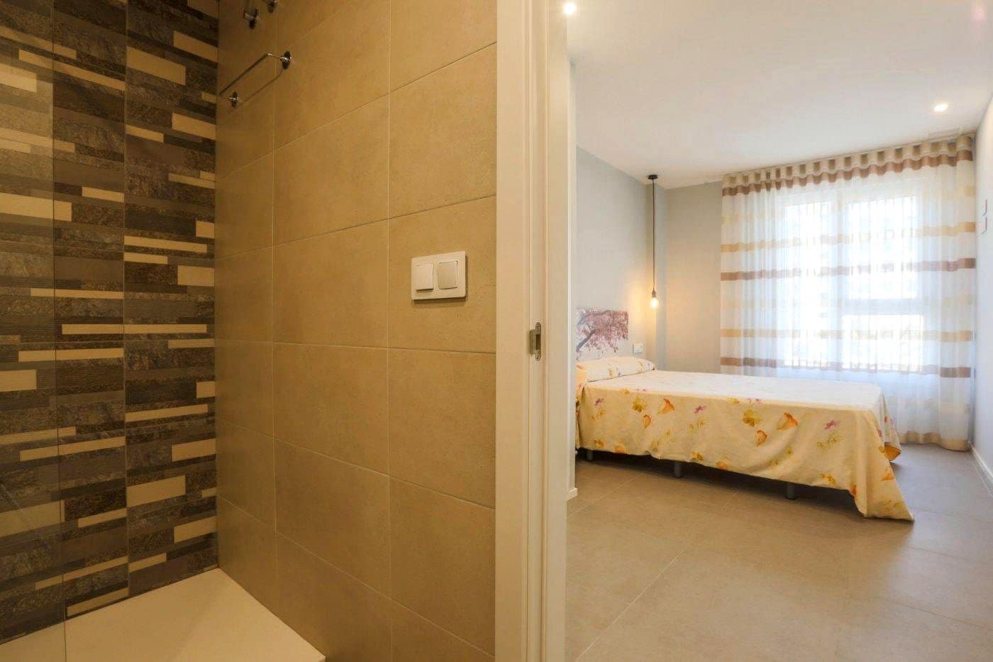 3 sypialnia Mieszkanie na sprzedaż w Castello de la Plana z basenem garażem - 270 000 € (Ref: 9956170)