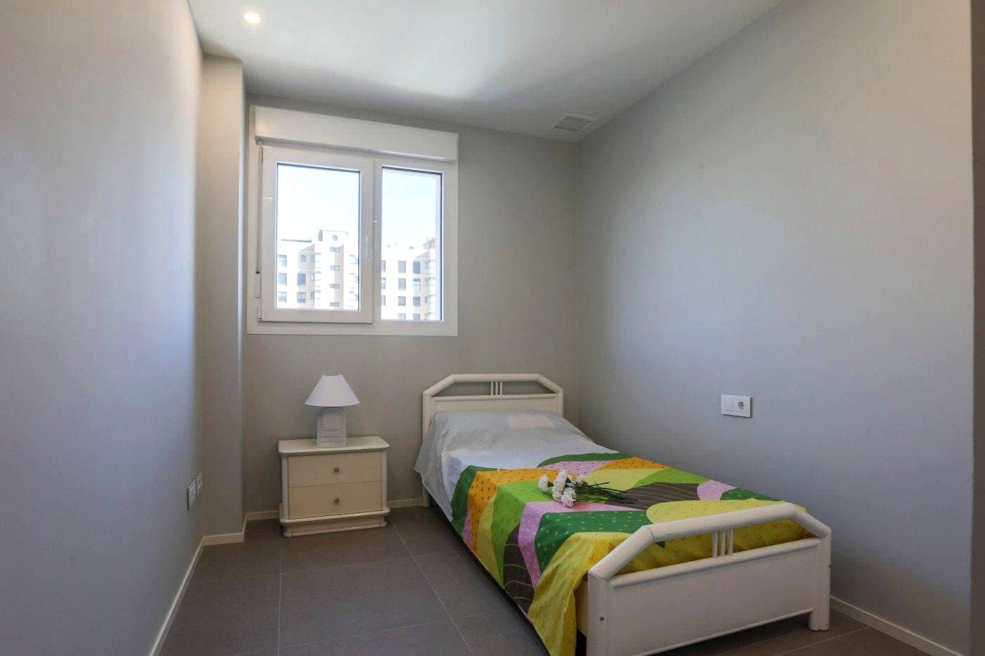 3 sypialnia Mieszkanie na sprzedaż w Castello de la Plana z basenem garażem - 270 000 € (Ref: 9956170)