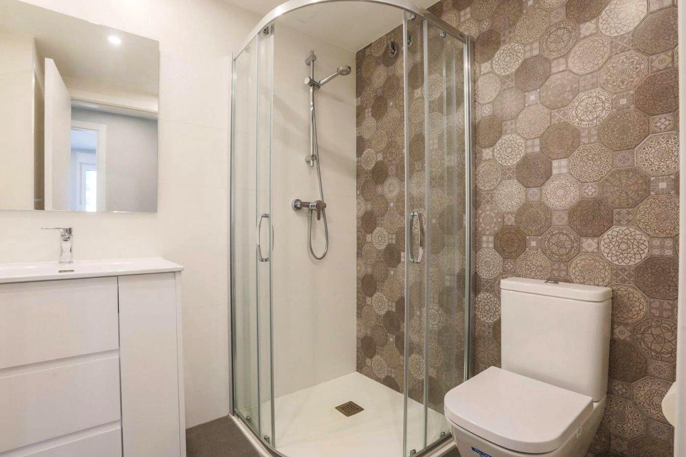3 sypialnia Mieszkanie na sprzedaż w Castello de la Plana z basenem garażem - 270 000 € (Ref: 9956170)