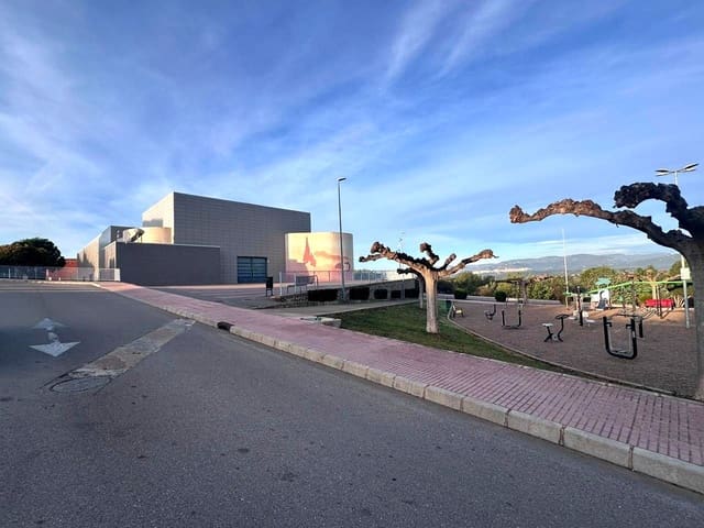 Rakentamaton maa myytävänä paikassa San Juan de Moró - 250 000 € (Ref: 9956172)