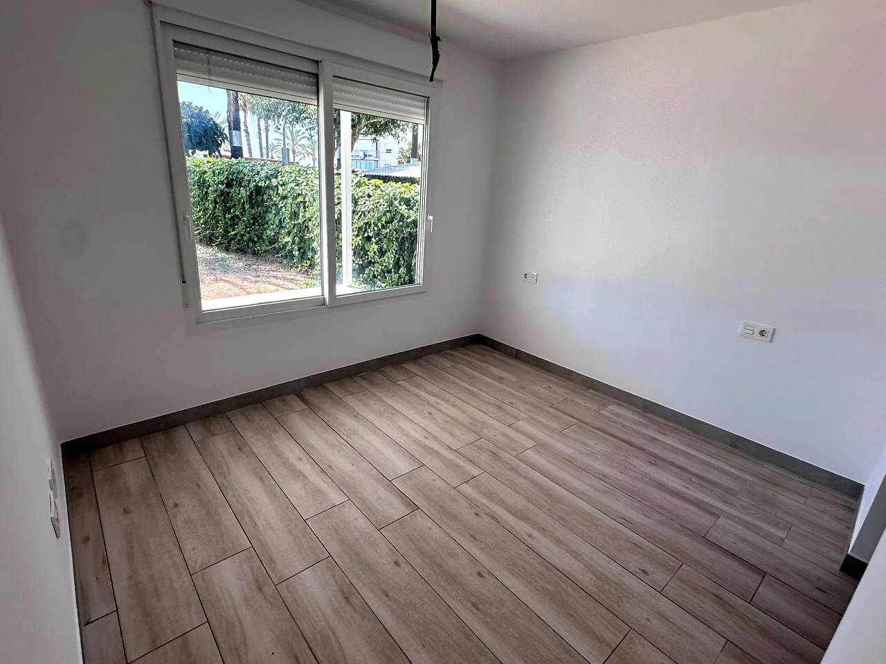 3 soverom Villa til salgs i Benicassim med svømmebasseng - € 790 000 (Ref: 9956177)