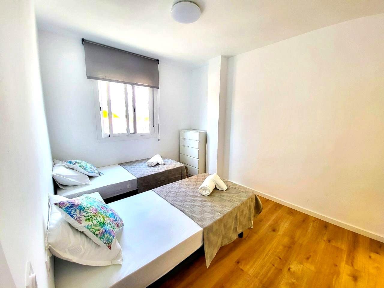 3 sovrum Lägenhet till salu i Oropesa  med garage - 189 000 € (Ref: 9956179)