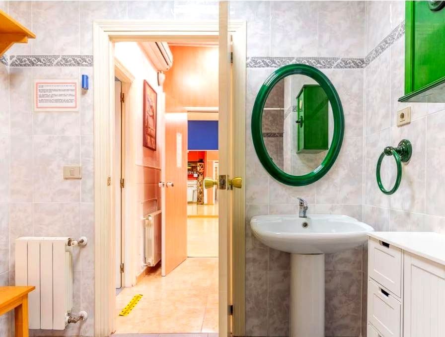4 Zimmer Firma/Unternehmen zu verkaufen in Benicassim - 233.000 € (Ref: 9956180)