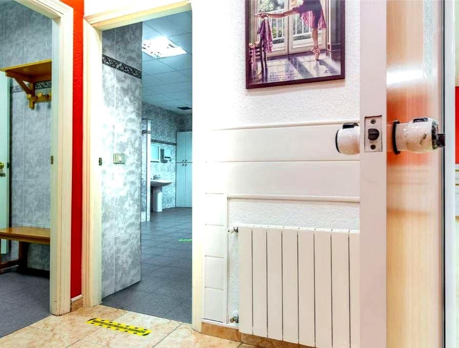 4 Zimmer Firma/Unternehmen zu verkaufen in Benicassim - 233.000 € (Ref: 9956180)