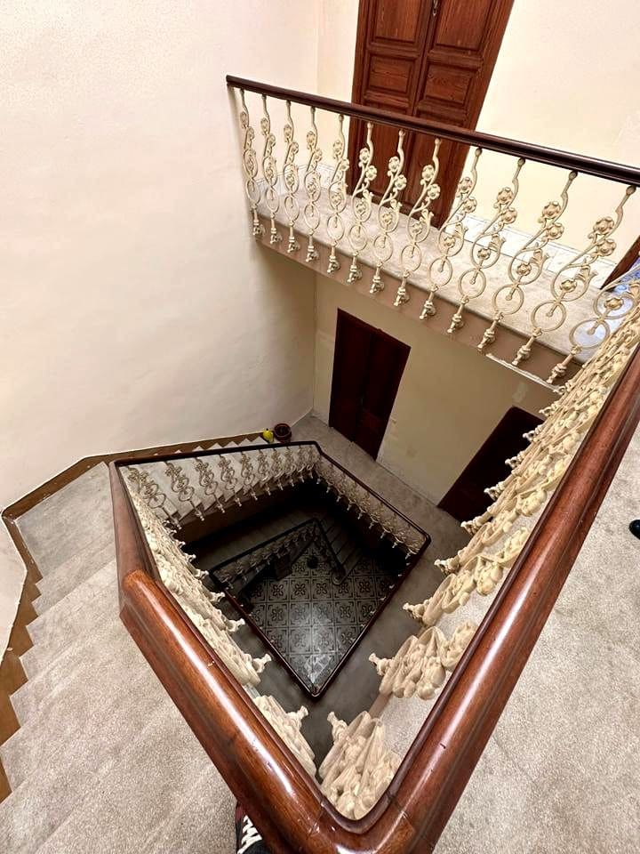 8 bedroom Villa for sale in Burriana / Borriana - € 210,000 (Ref: 9956181)
