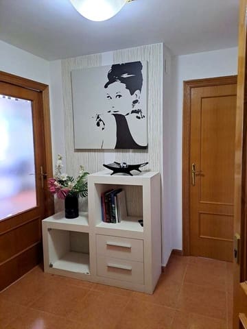 3 quarto Apartamento para arrendar em Benicàssim com piscina garagem - 2 800 € (Ref: 9961556)