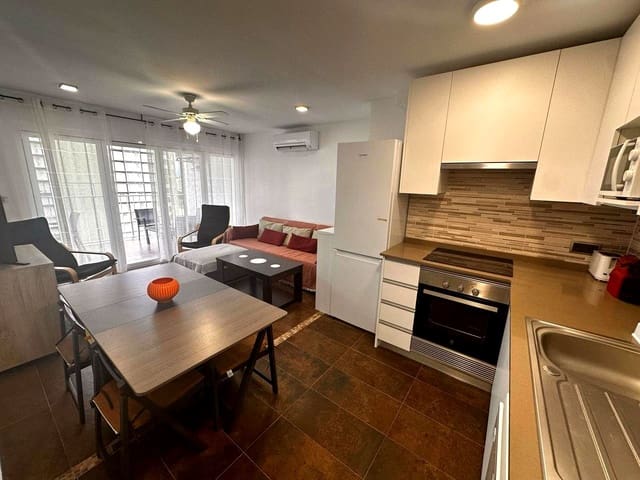 Appartement de 3 chambres à louer à Benicàssim avec piscine garage - 800 € (Ref: 9964534)