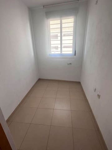 2 slaapkamer Flat te huur in Sur, Castelló de la Plana - € 800 (Ref: 9965742)