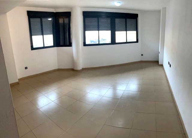 2 sypialnia Mieszkanie do wynajęcia w Sur, Castelló de la Plana - 800 € (Ref: 9965742)