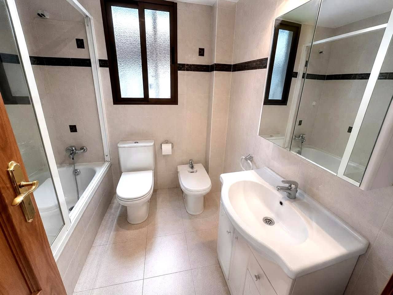 4 chambre Appartement à vendre à Benicassim - 285 000 € (Ref: 9984159)