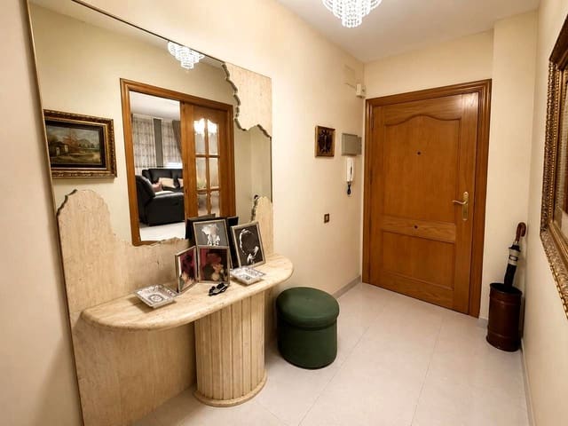 4 slaapkamer Flat te koop in Benicàssim - € 285.000 (Ref: 9984159)