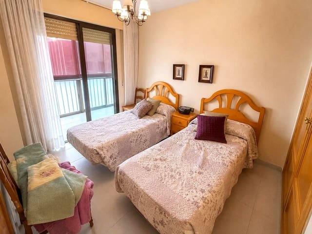 4 slaapkamer Flat te koop in Benicàssim - € 285.000 (Ref: 9984159)