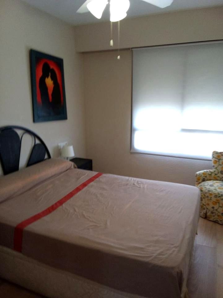 2 bedroom Flat for rent in Benicassim with pool garage - € 2,500 (Ref: 9989995)