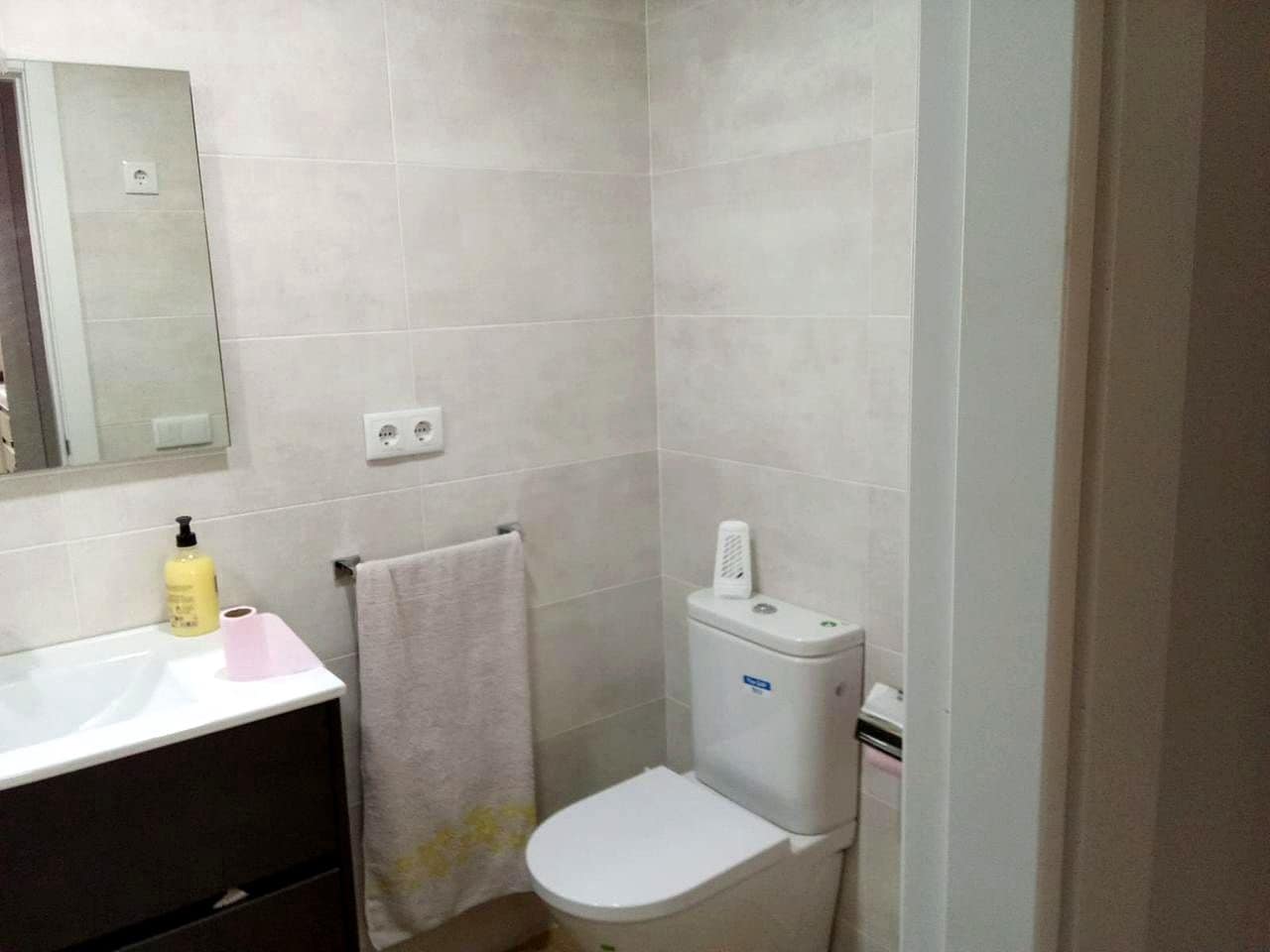 2 bedroom Flat for rent in Benicassim with pool garage - € 2,500 (Ref: 9989995)