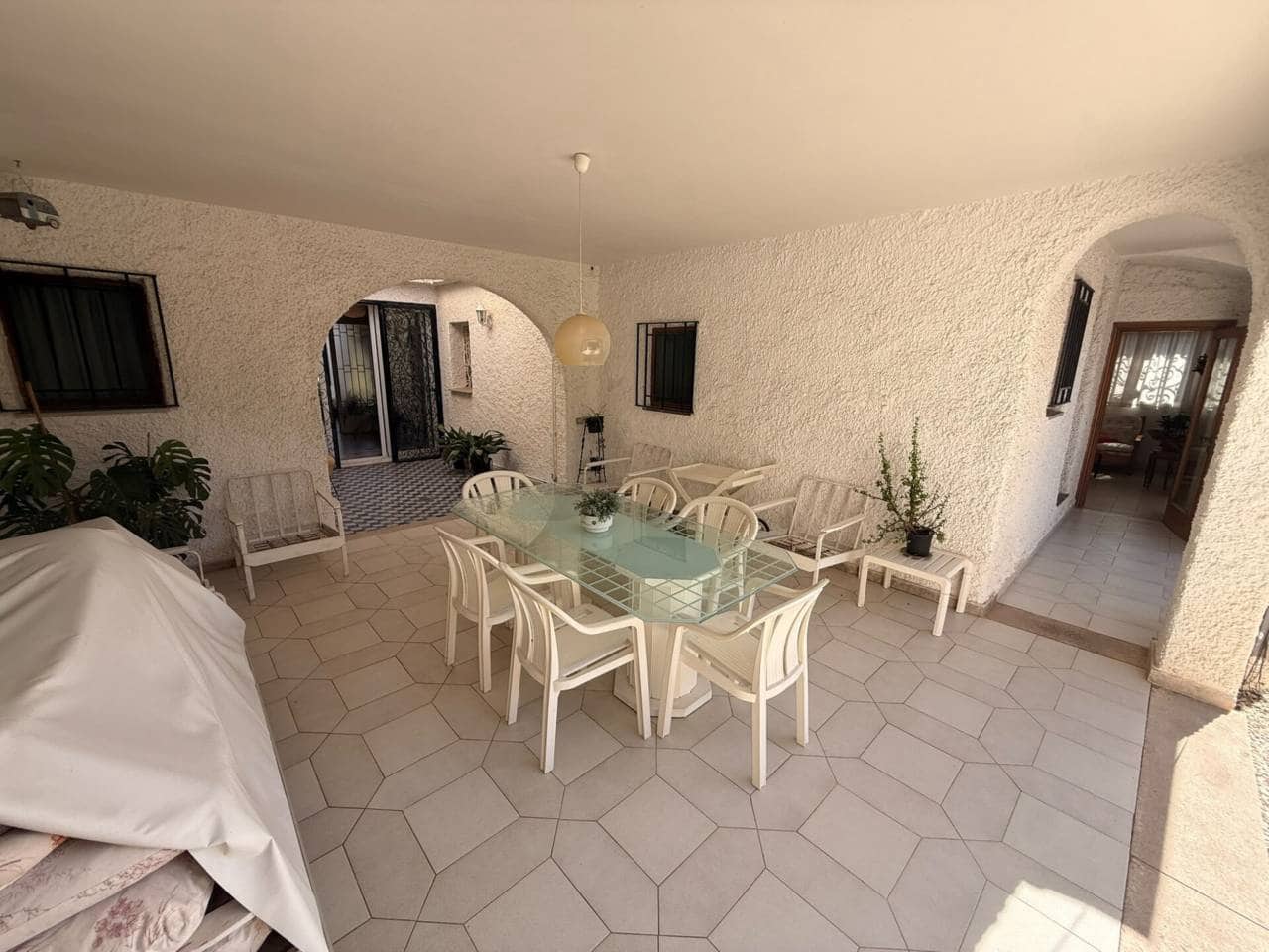 6 soverom Villa til salgs i Castello de la Plana med svømmebasseng garasje - € 1 300 000 (Ref: 10052251)