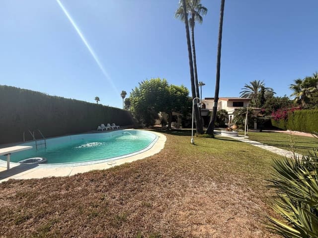 6 soverom Villa til salgs i Castelló de la Plana med svømmebasseng garasje - € 1 300 000 (Ref: 10052251)