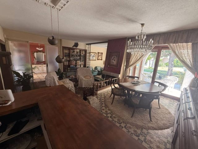 6 soverom Villa til salgs i Castelló de la Plana med svømmebasseng garasje - € 1 300 000 (Ref: 10052251)