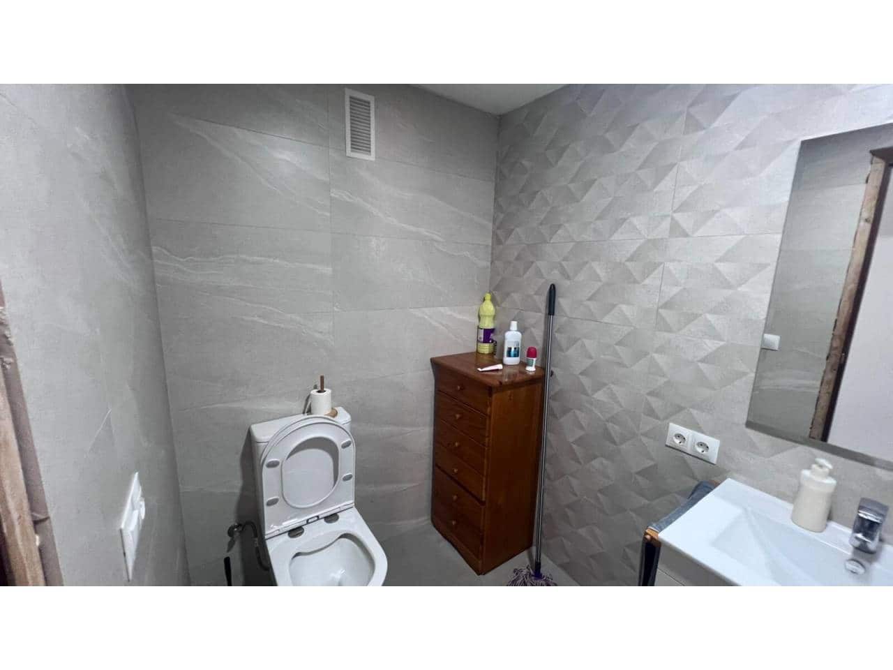 4 sypialnia Mieszkanie na sprzedaż w Castello de la Plana z garażem - 190 000 € (Ref: 10052253)