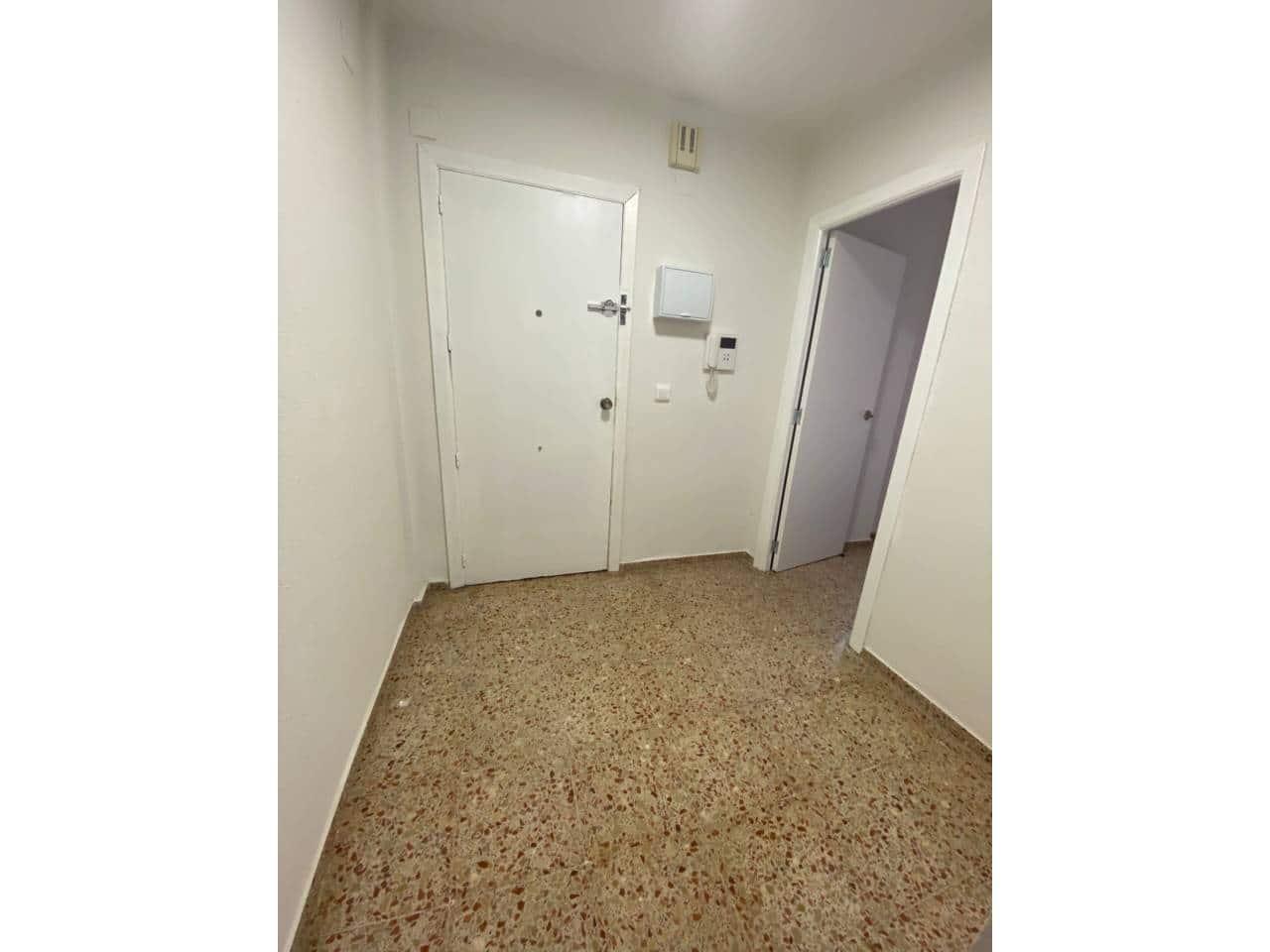 4 soveværelse Lejlighed til salg i Castello de la Plana - € 214.000 (Ref: 10052257)