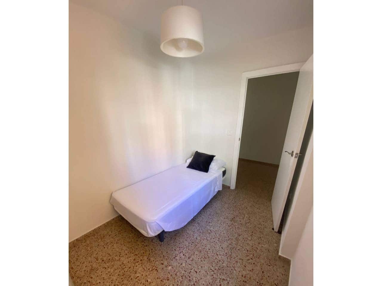4 soveværelse Lejlighed til salg i Castello de la Plana - € 214.000 (Ref: 10052257)