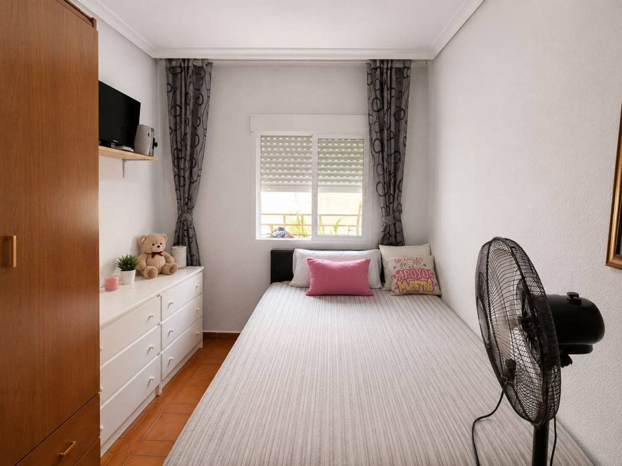 Piso de 4 habitaciones en Castelló de la Plana en venta - 160.000 € (Ref: 10052260)