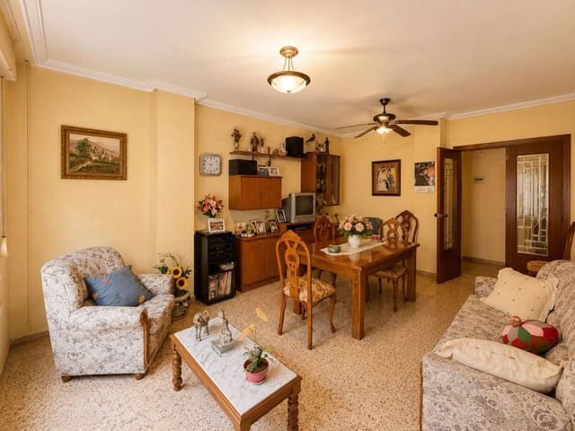 4 soveværelse Lejlighed til salg i Vila-real - € 149.900 (Ref: 10052261)