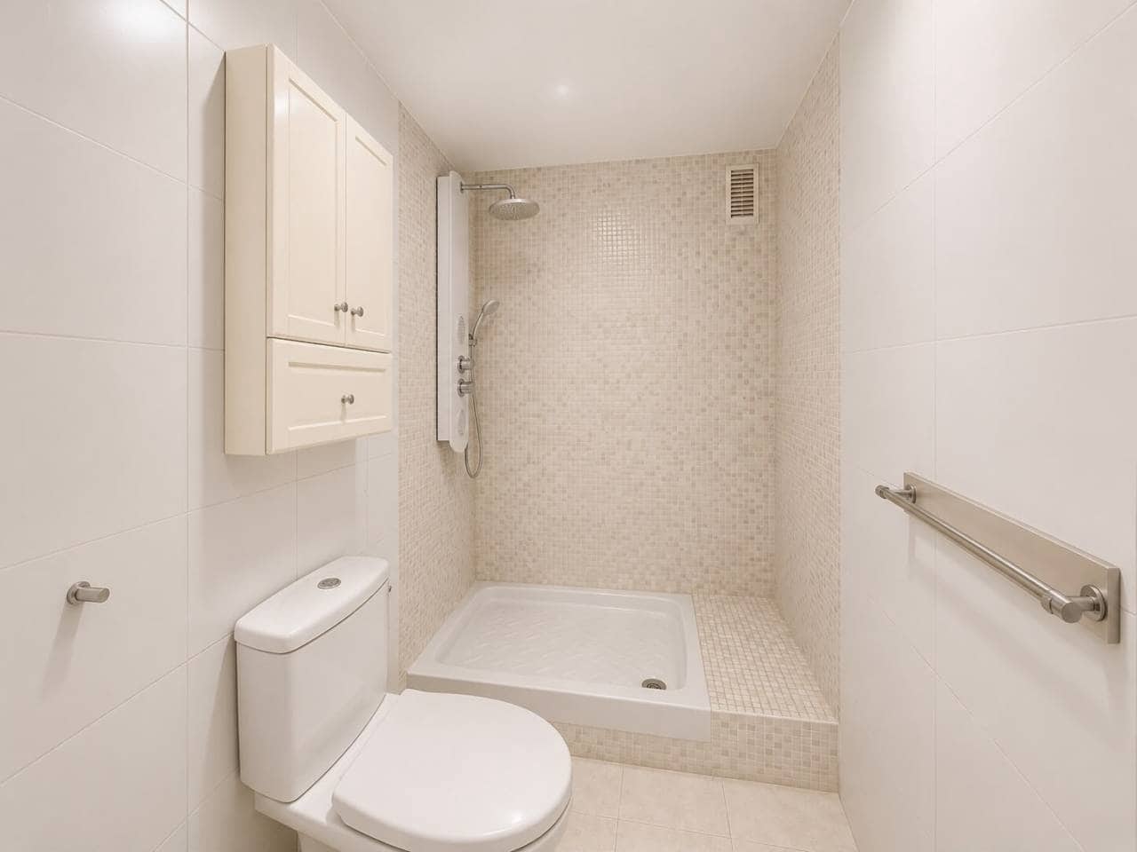 2 slaapkamer Flat te koop in Oropesa  met zwembad garage - € 298.000 (Ref: 10052266)