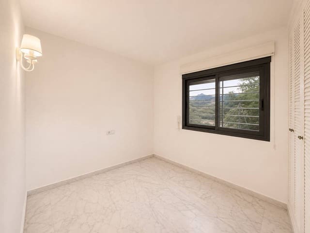 2 slaapkamer Flat te koop in Oropesa  met zwembad garage - € 298.000 (Ref: 10052266)
