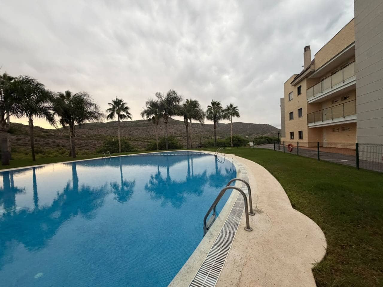 2 slaapkamer Flat te koop in Oropesa  met zwembad garage - € 298.000 (Ref: 10052266)