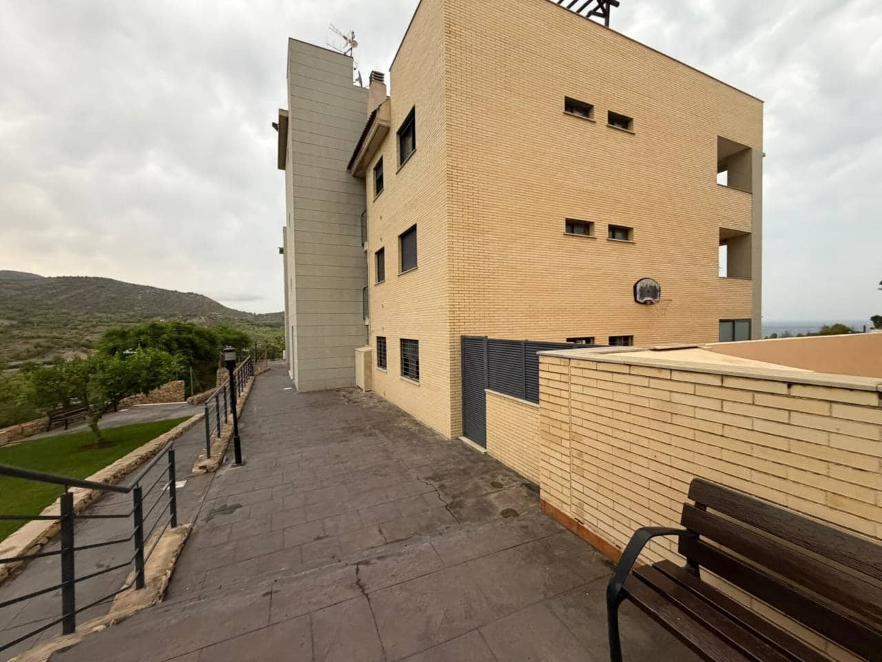 2 slaapkamer Flat te koop in Oropesa  met zwembad garage - € 298.000 (Ref: 10052266)