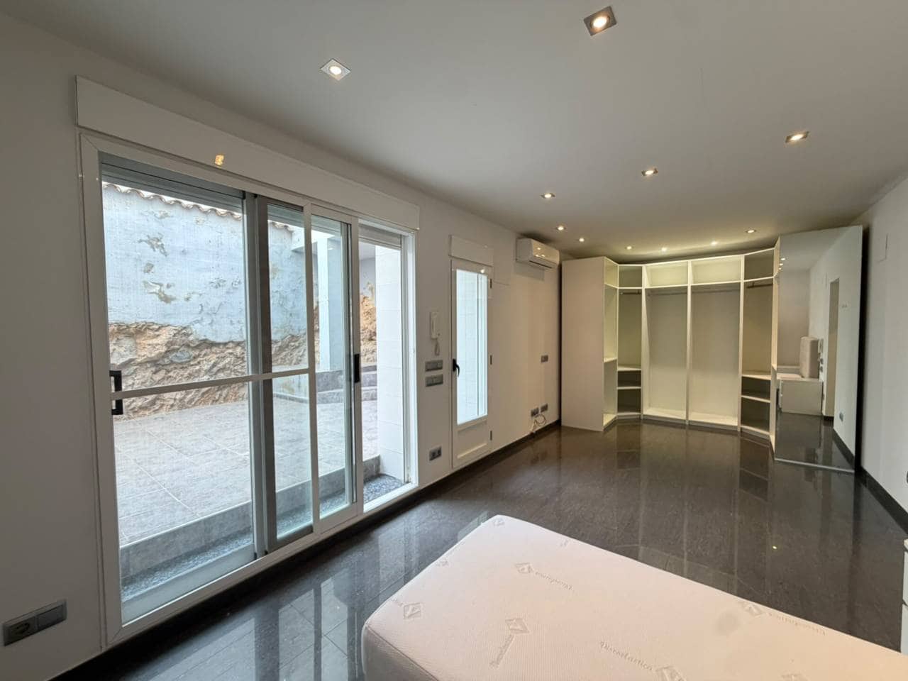 2 sypialnia Mieszkanie na sprzedaż w La Vall d'Uixo - 130 000 € (Ref: 10052268)
